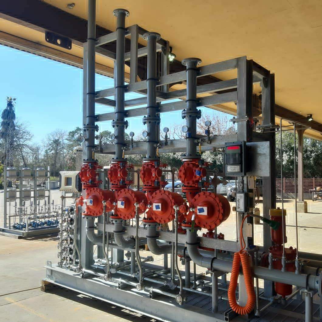 4-loading-arm-skid.jpg